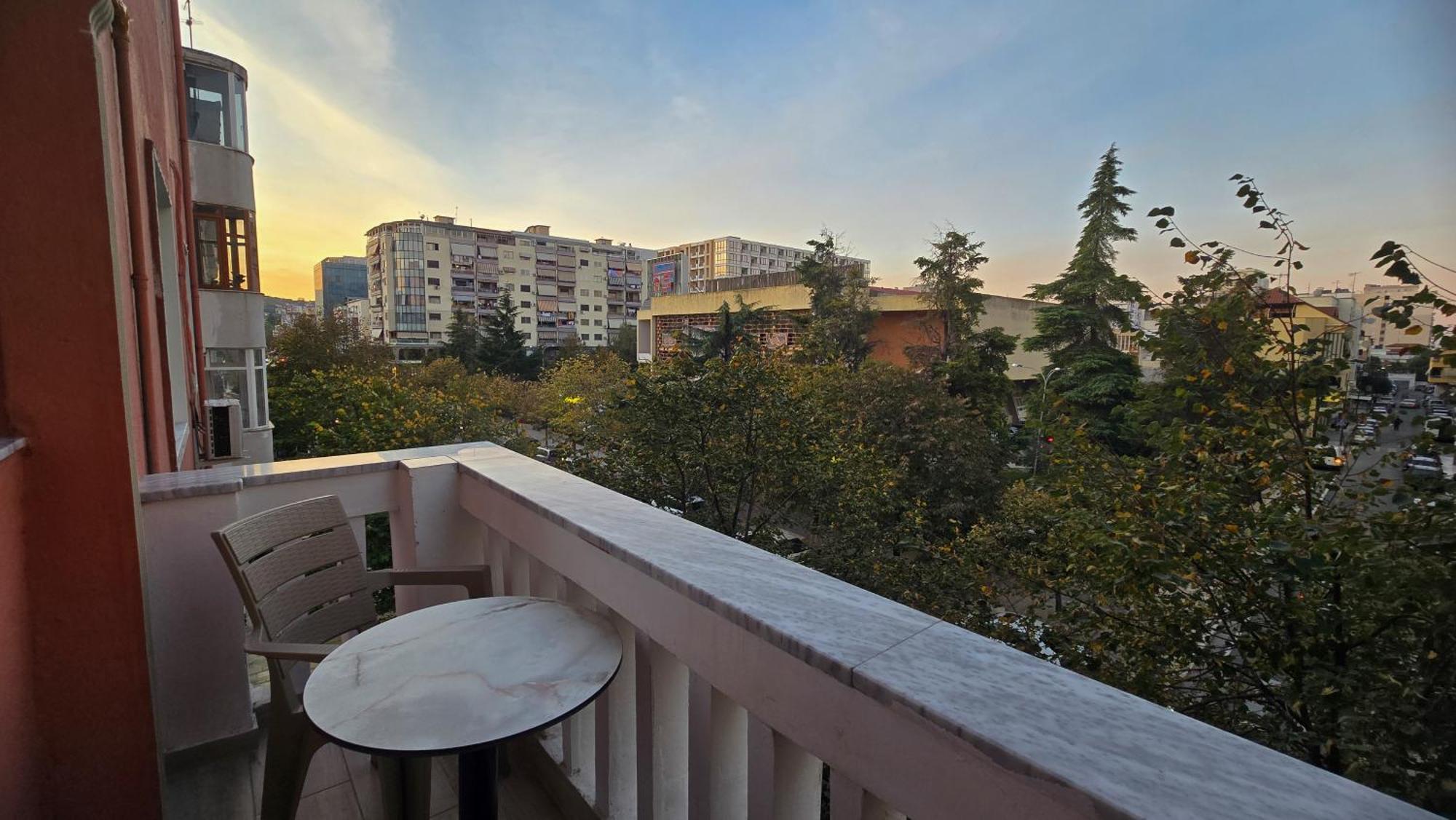 City Center Rooms And Apartments Durrës Exterior foto