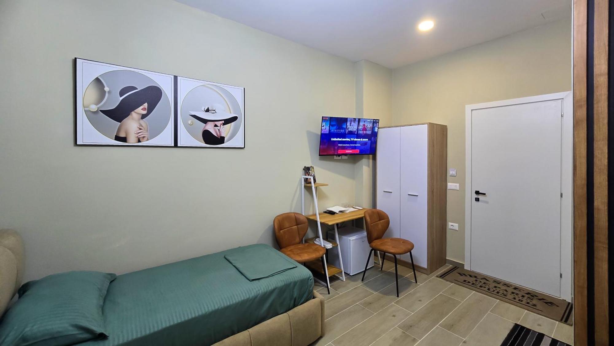 City Center Rooms And Apartments Durrës Exterior foto